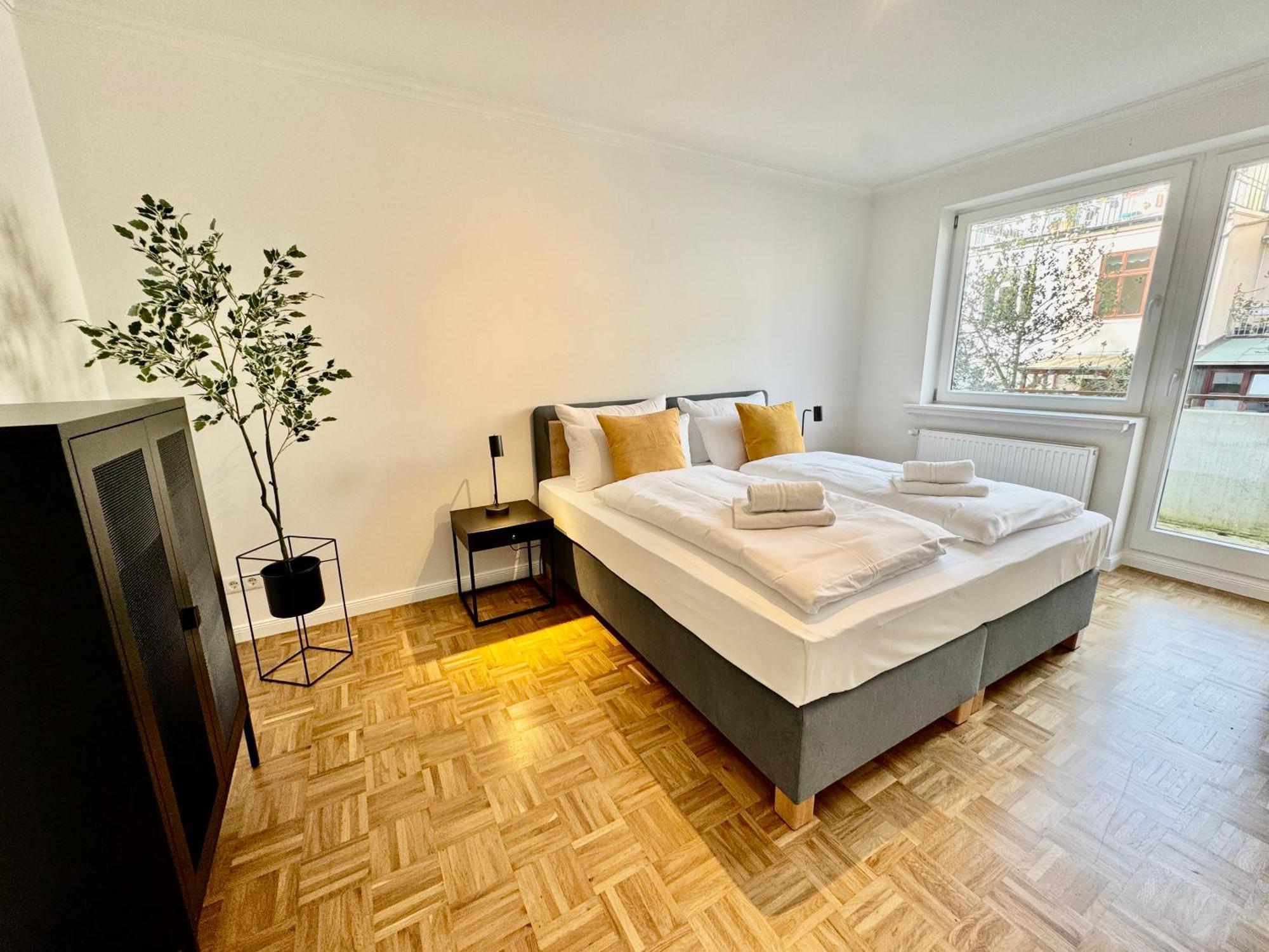 Mel&Bens Modern Oak-Apartments Fuer Bis Zu 12 Personen Bremen Exterior foto